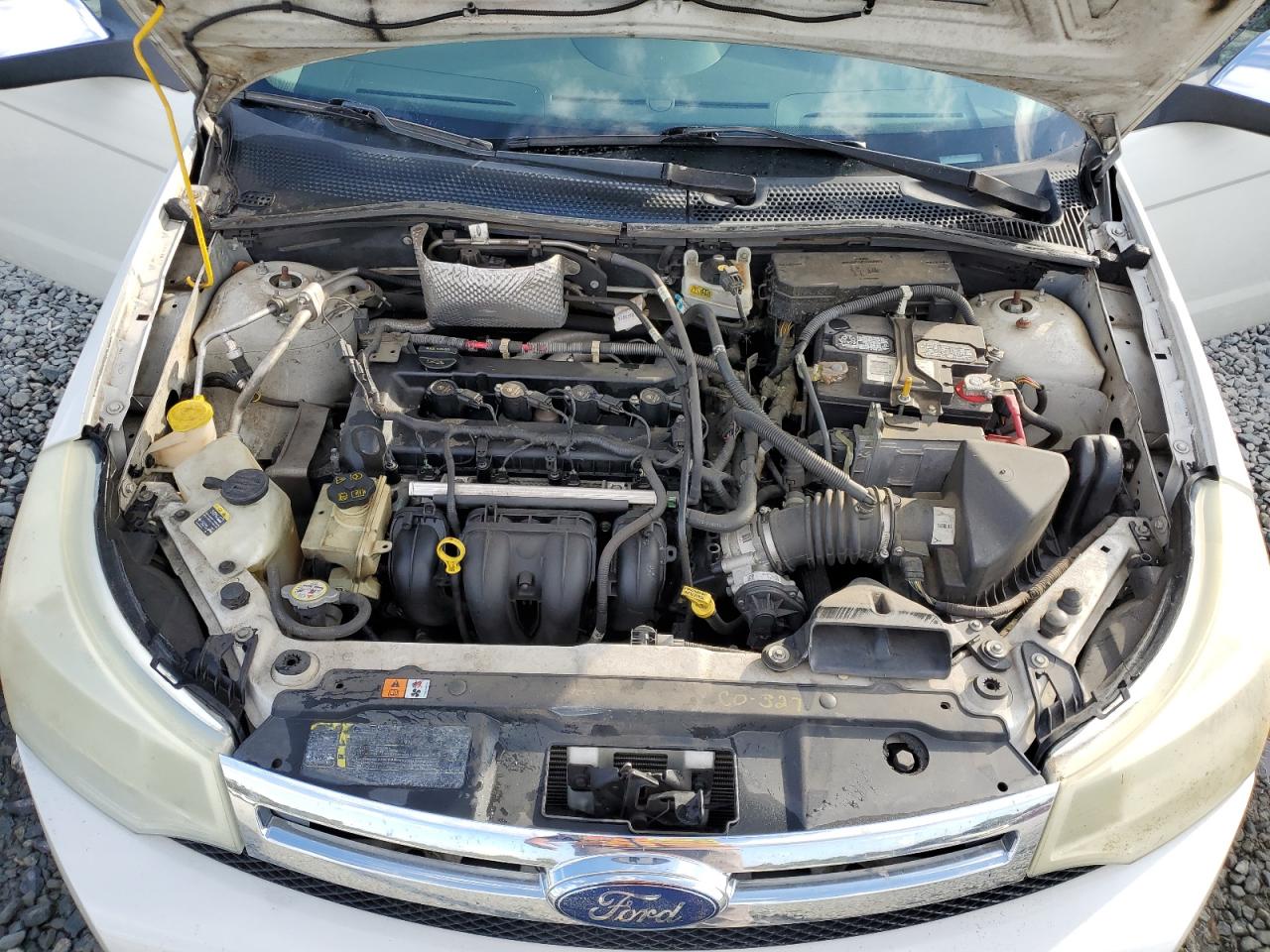 2010 Ford Focus - Image 11
