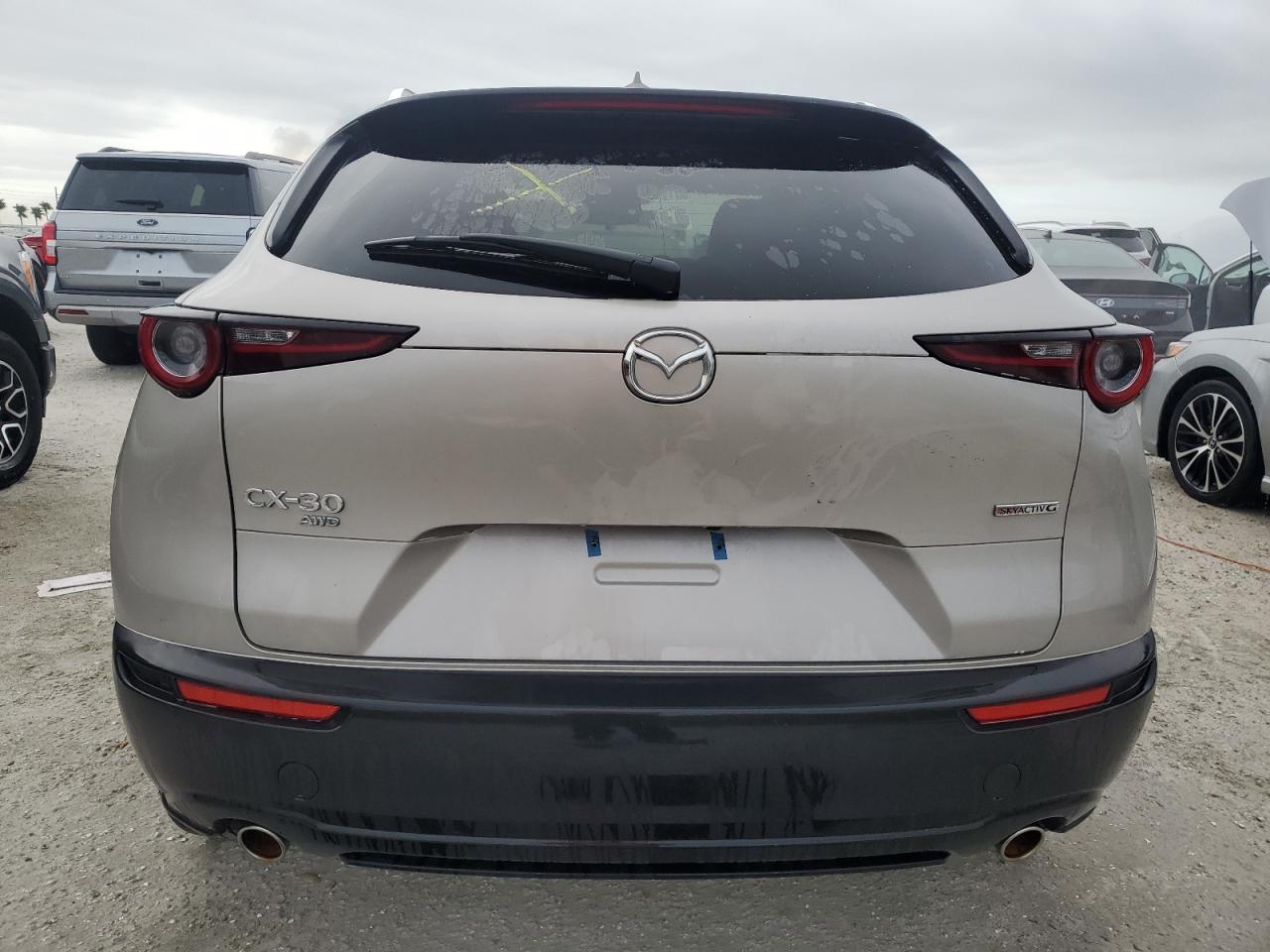 2024 Mazda Cx-30 Premium VIN: 3MVDMBDM5RM647761 Lot: 76283344