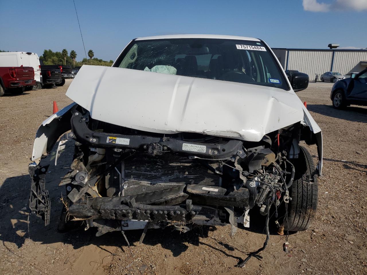 2019 Dodge Caravan - Image 5