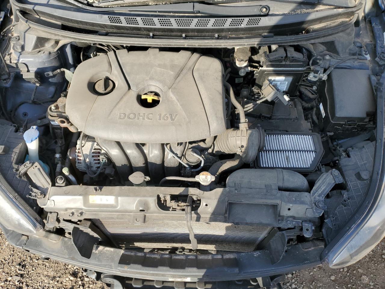 2013 Hyundai Elantra - Image 11