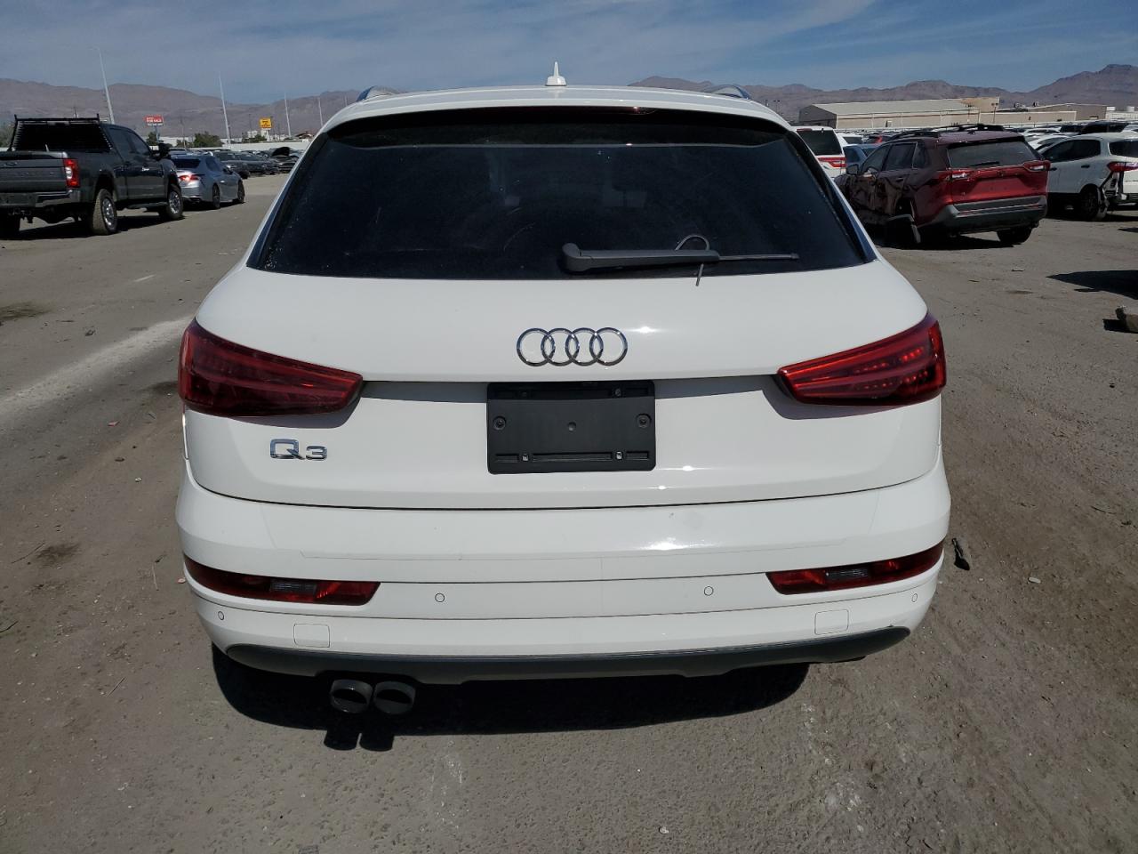 2018 Audi Q3 Premium VIN: WA1BCCFS2JR008005 Lot: 75773924