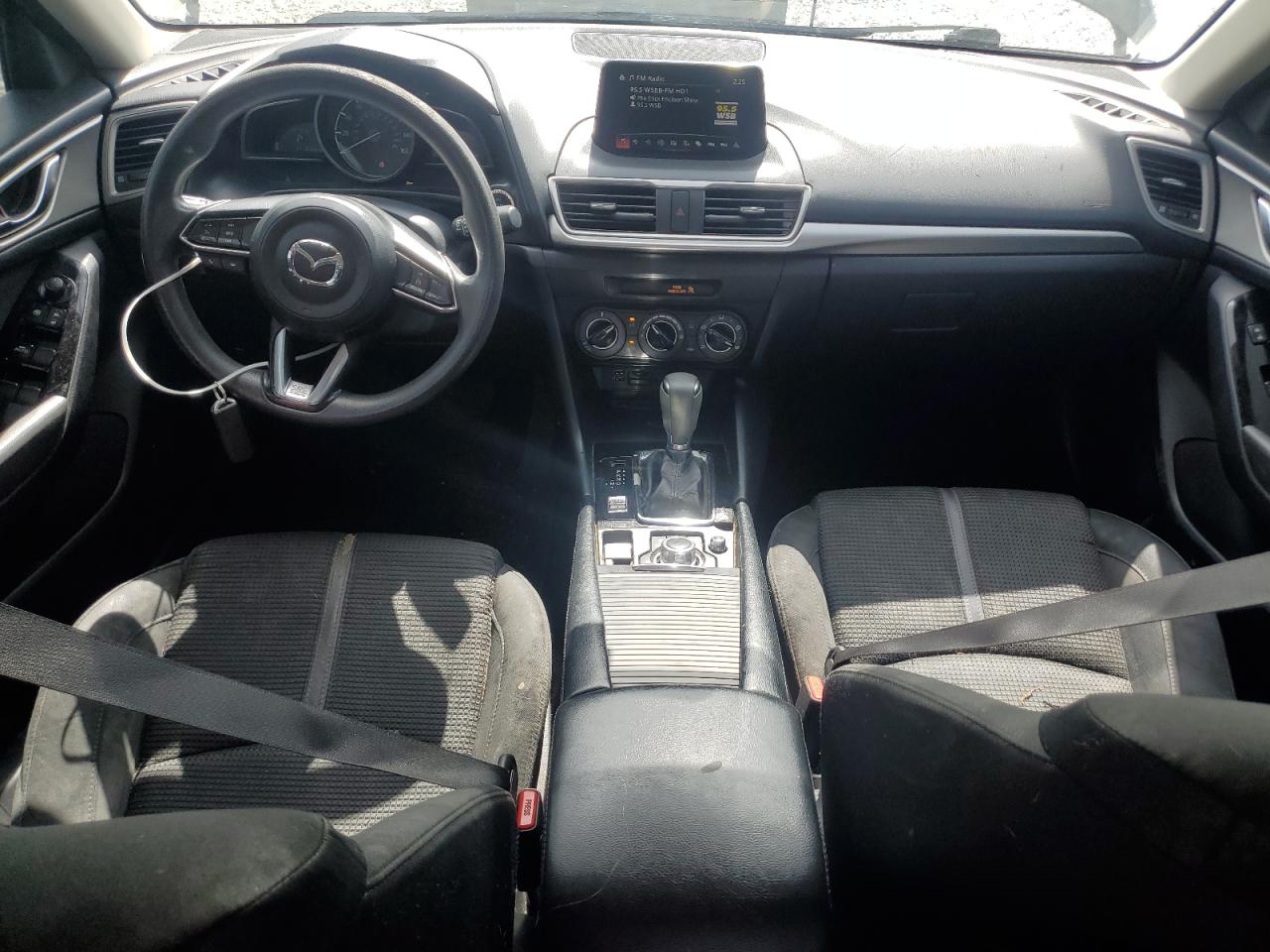 2017 Mazda 3 - Image 8