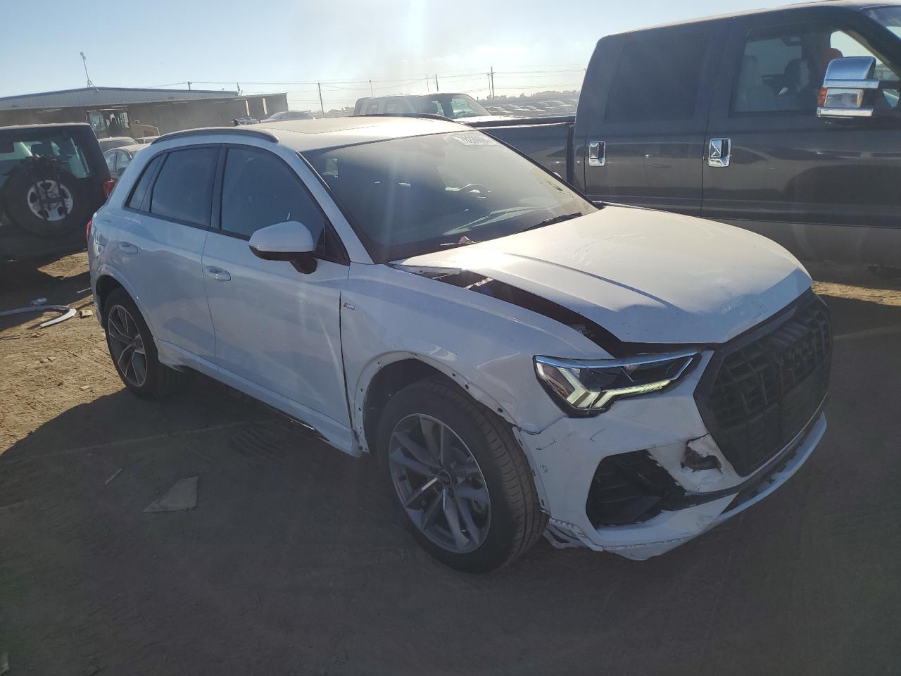 2021 Audi Q3 - Image 4