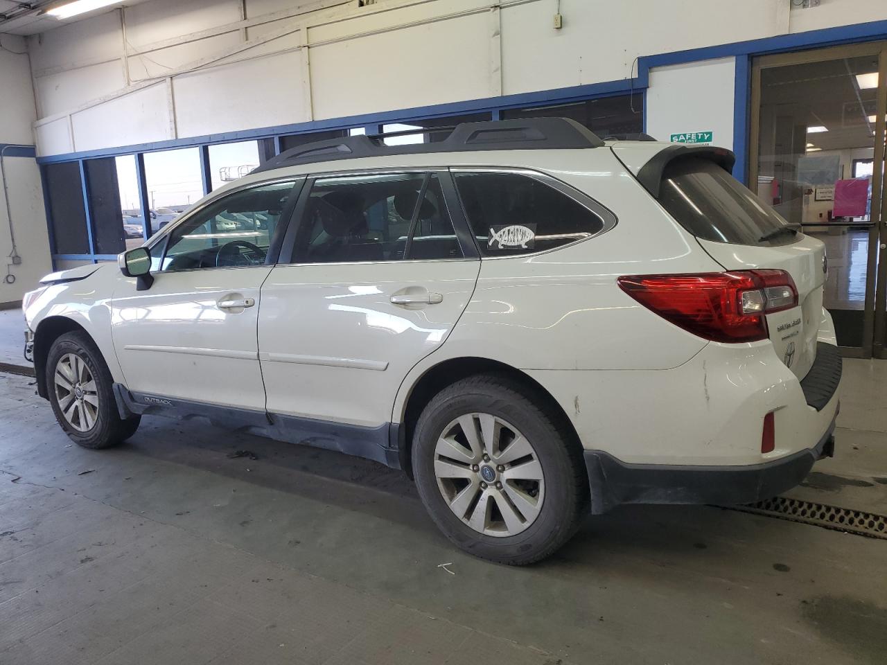 2015 Subaru Outback - Image 2