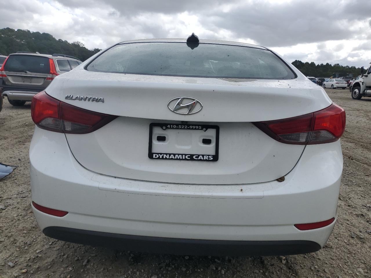 2016 Hyundai Elantra Se VIN: 5NPDH4AE8GH776434 Lot: 72238394