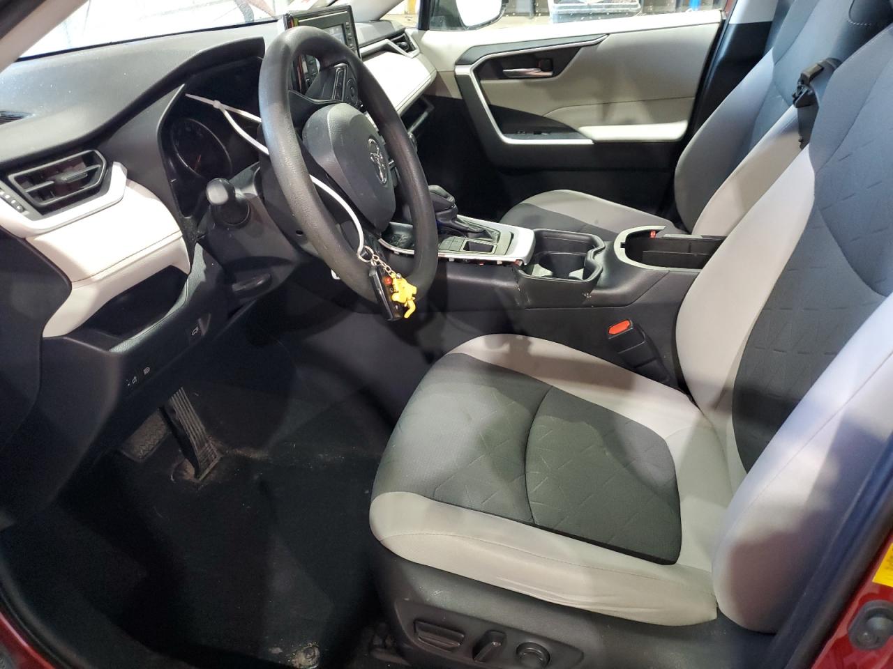 2019 Toyota RAV 4 - Image 7