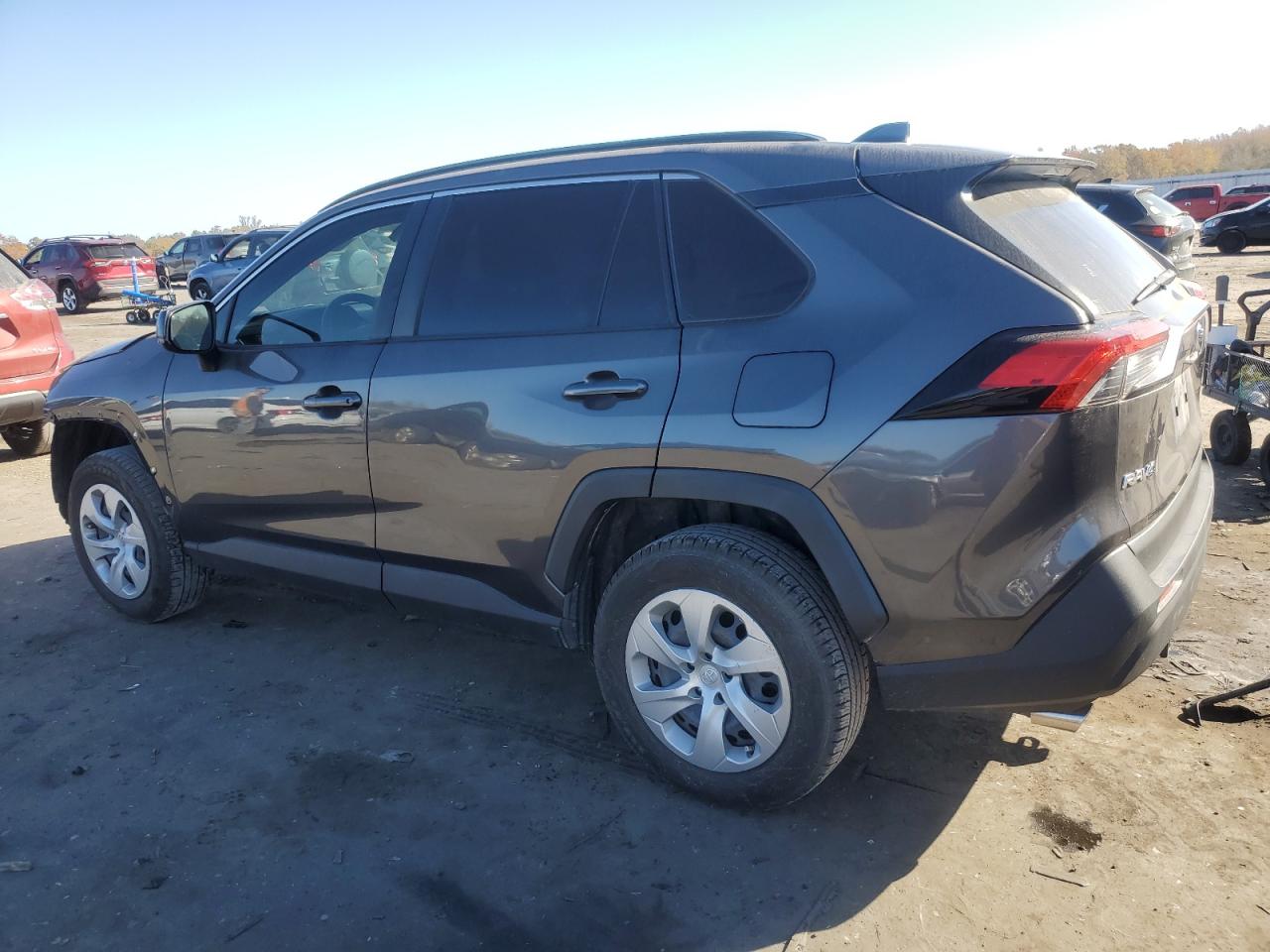 2018 Toyota Rav4 Le VIN: JTMH1RFV9KJ007694 Lot: 76273434