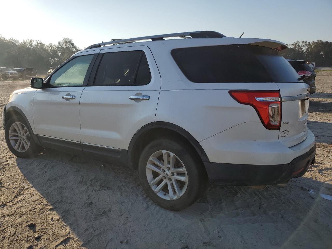 2012 Ford Explorer - Image 2