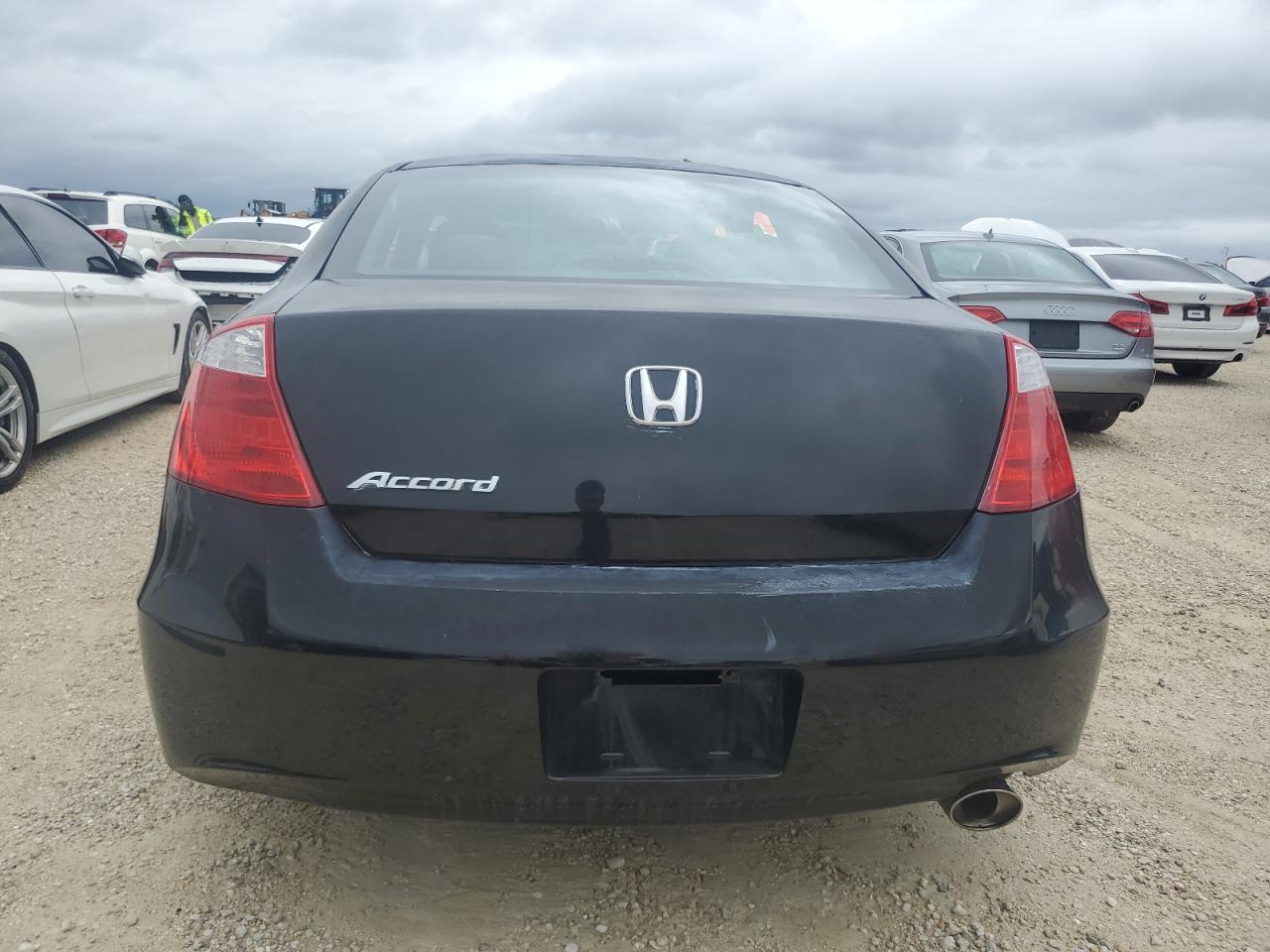 1HGCS12709A024900 2009 Honda Accord Ex