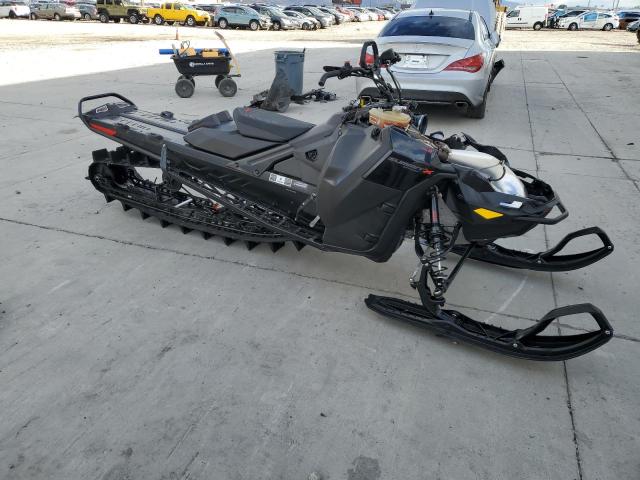 2023 Ski Doo Summit