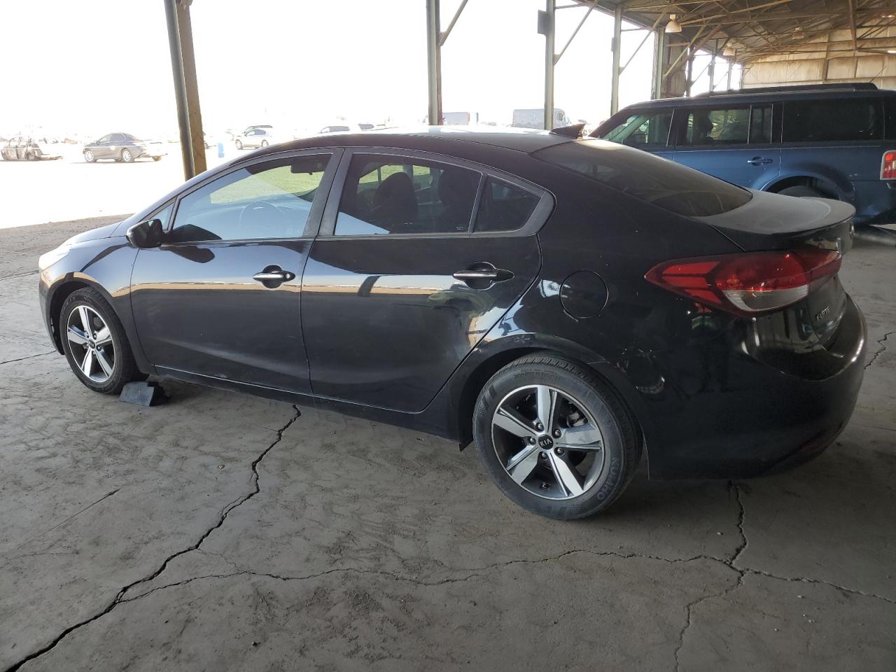 3KPFL4A75JE232090 2018 Kia Forte Lx