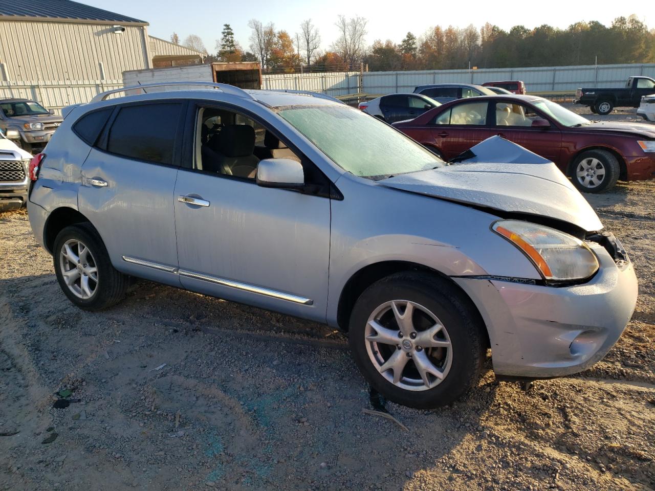 2011 Nissan Rogue - Image 4