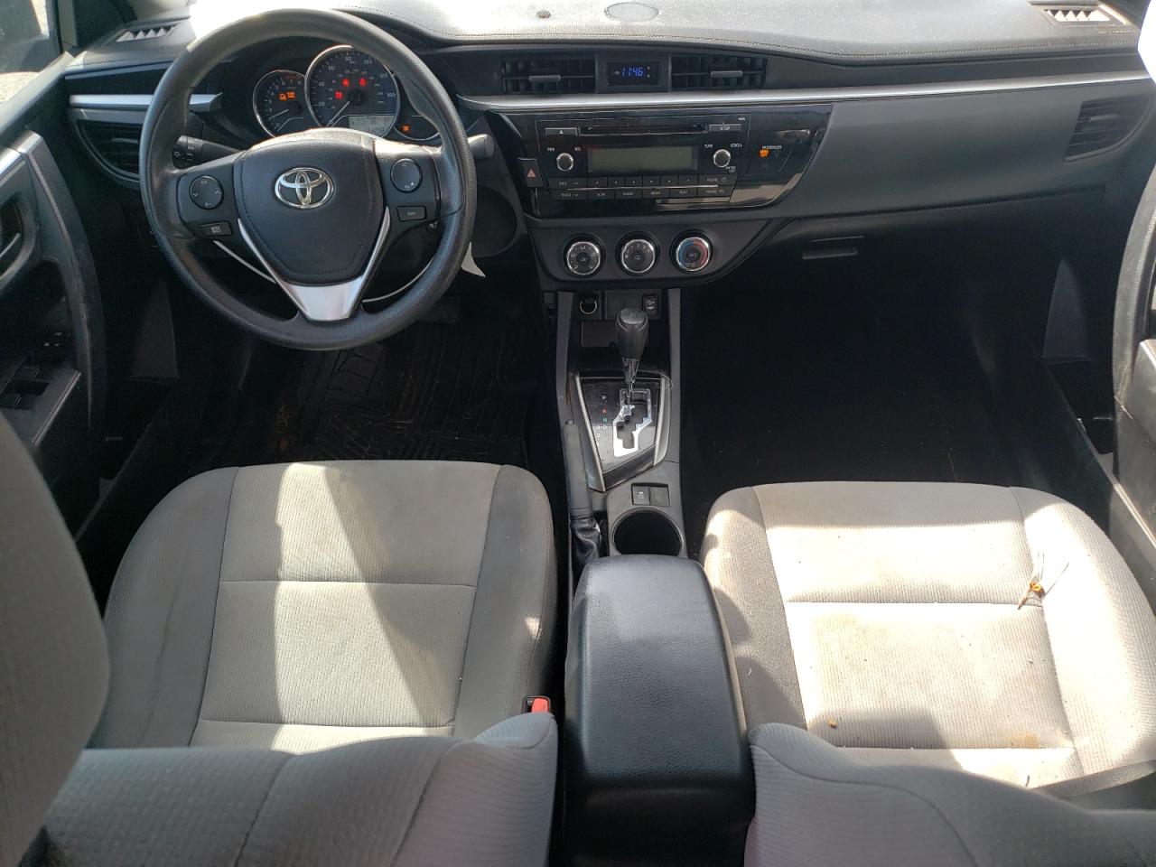 VIN 2T1BURHE4FC312323 2015 TOYOTA COROLLA no.8