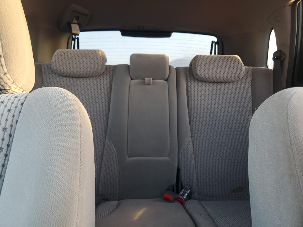 2005 Hyundai Tucson - Image 10