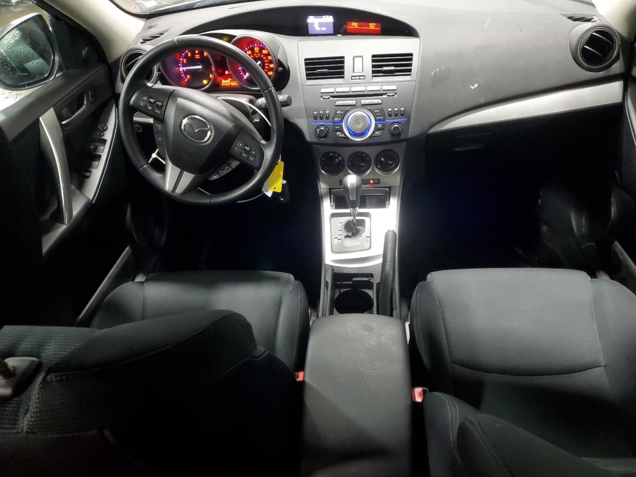 2010 Mazda 3 - Image 8