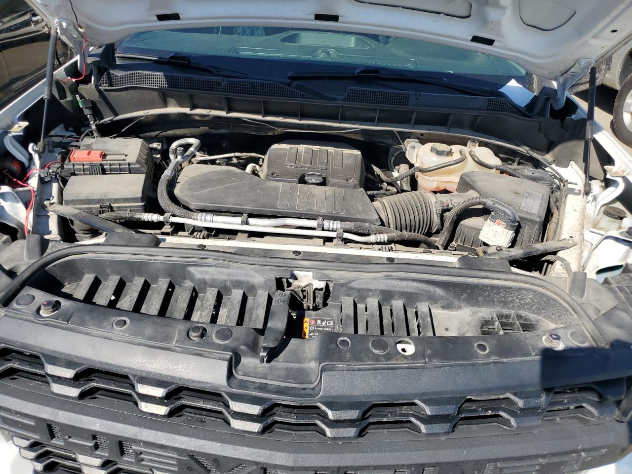 2020 Chevrolet Silverado - Image 12