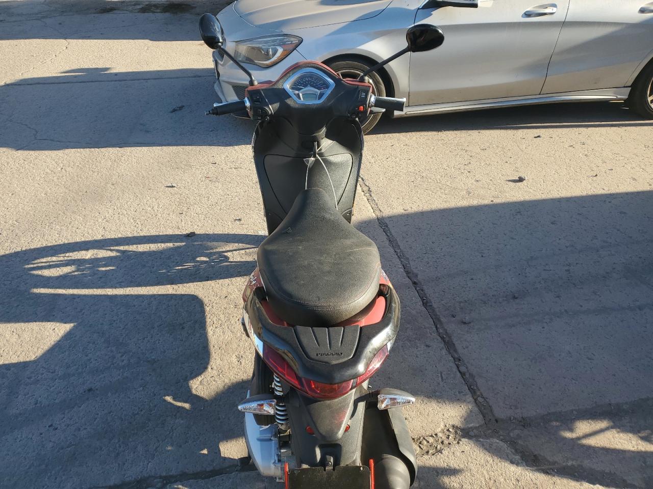 2019 Piaggio Scooter VIN: ZAPM898G1K7000985 Lot: 73275554