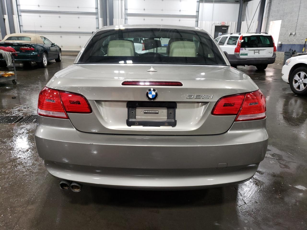 WBAWL13579PX23733 2009 BMW 328 I