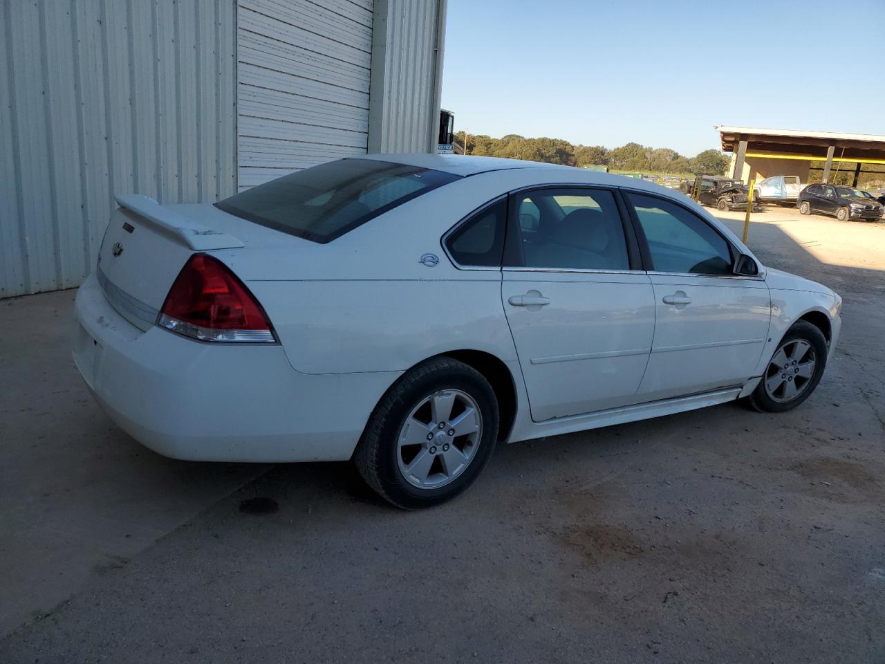 2009 Chevrolet Impala - Image 3