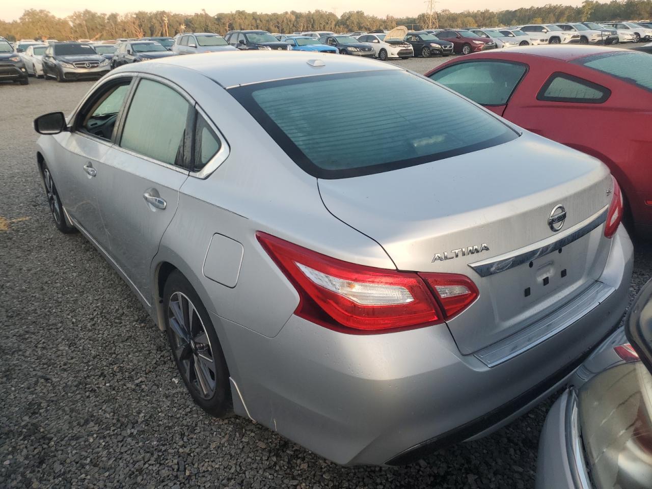 1N4AL3AP2GC171923 2016 Nissan Altima 2.5