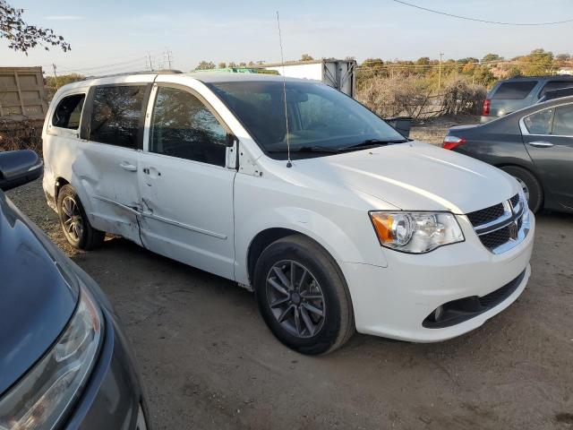  DODGE CARAVAN 2017 Білий