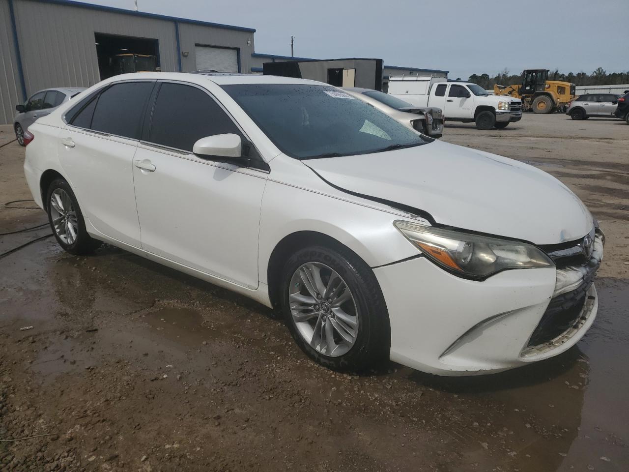 2015 Toyota Camry - Image 4
