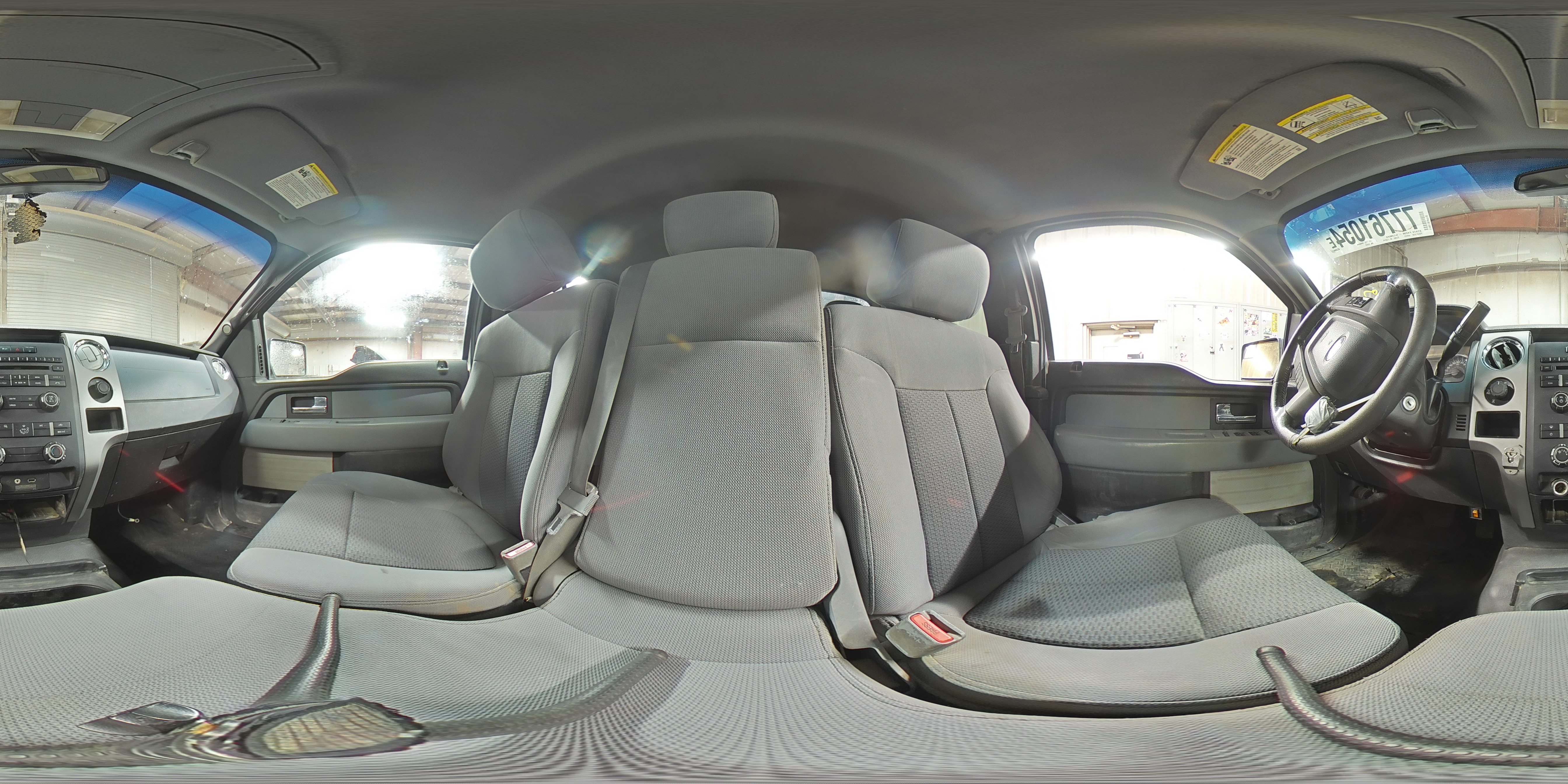 2012 Ford F-150 - Image 13