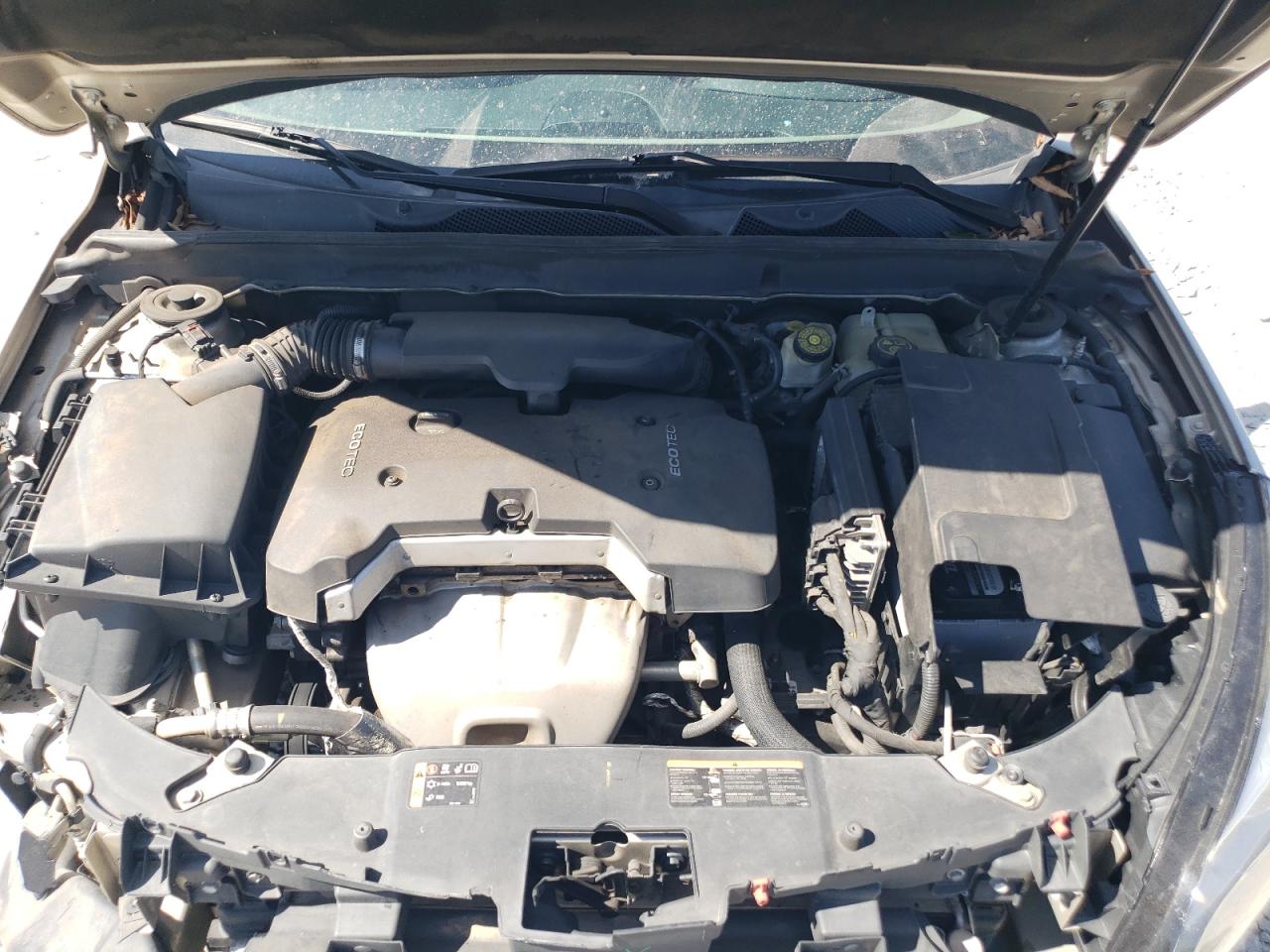 2016 Chevrolet Malibu - Image 11