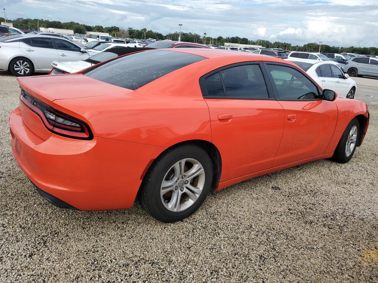 2016 Dodge Charger - Image 3
