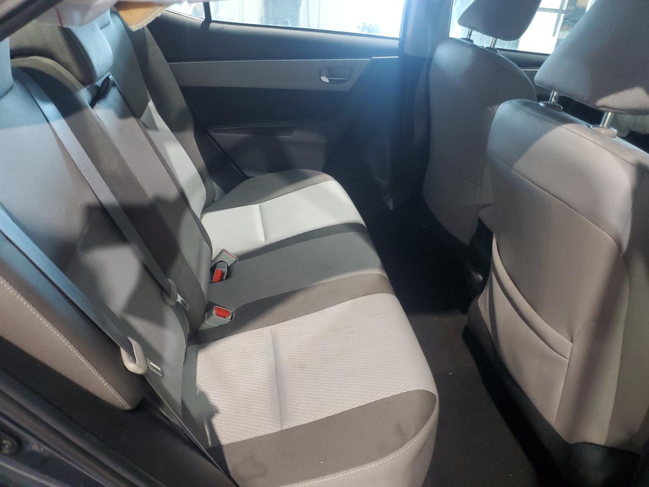 2018 Toyota Corolla - Image 11