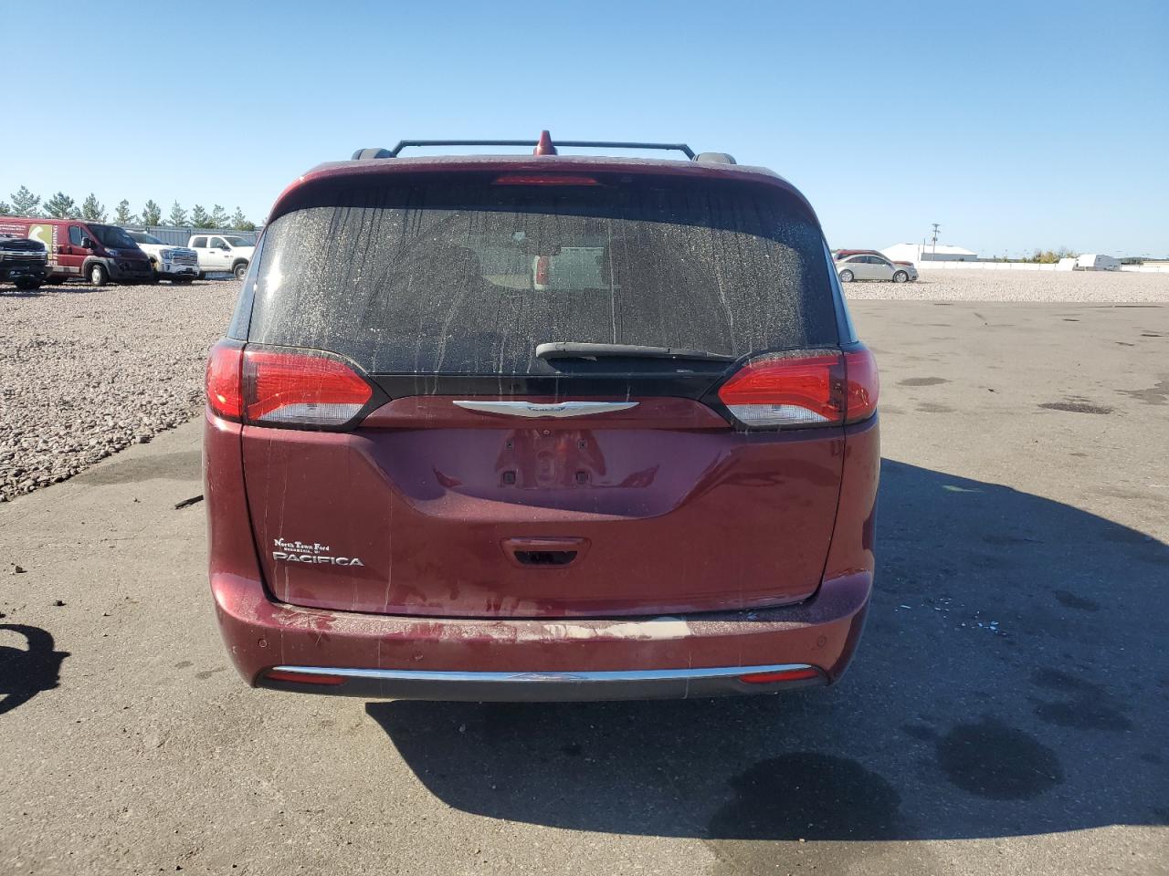 2C4RC1BG4HR598951 2017 Chrysler Pacifica Touring L