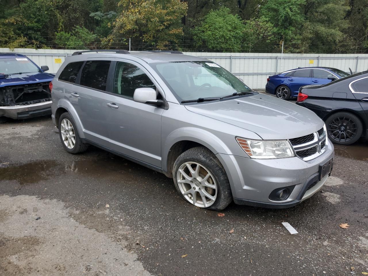 2017 Dodge Journey - Image 4