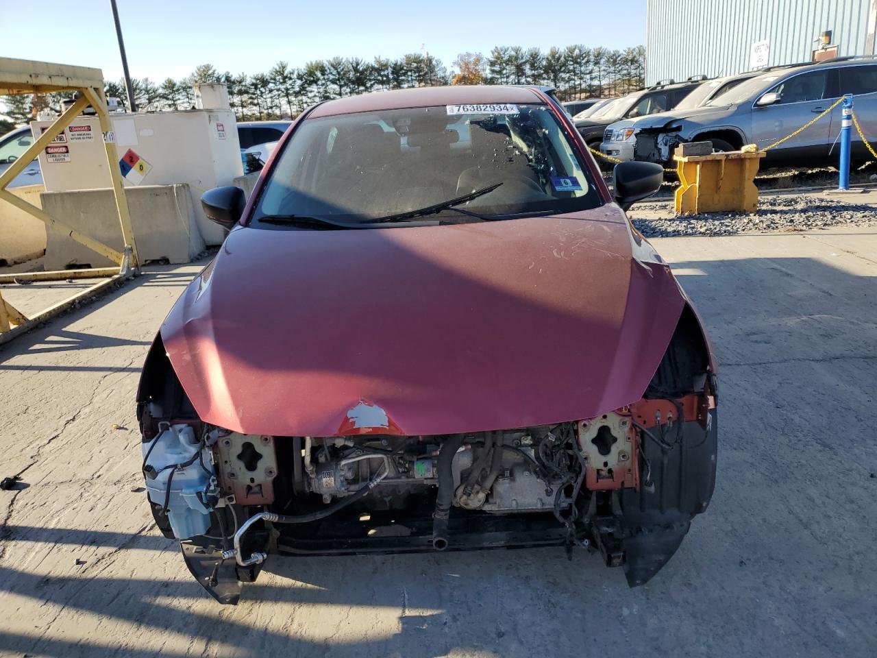 VIN 3MYDLBYV7HY169858 2017 TOYOTA YARIS no.5