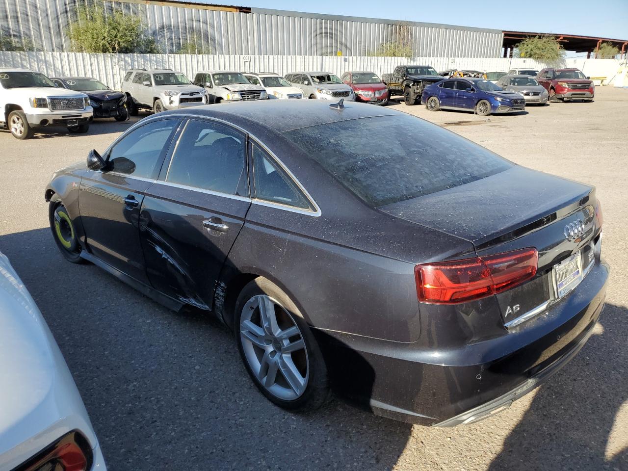 VIN WAUFGAFC9GN086979 2016 AUDI A6 no.2