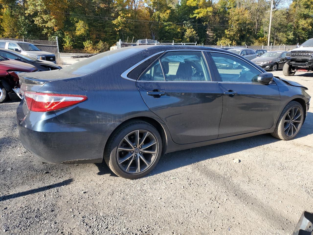 2015 Toyota Camry Le VIN: 4T1BF1FK4FU975331 Lot: 76995144