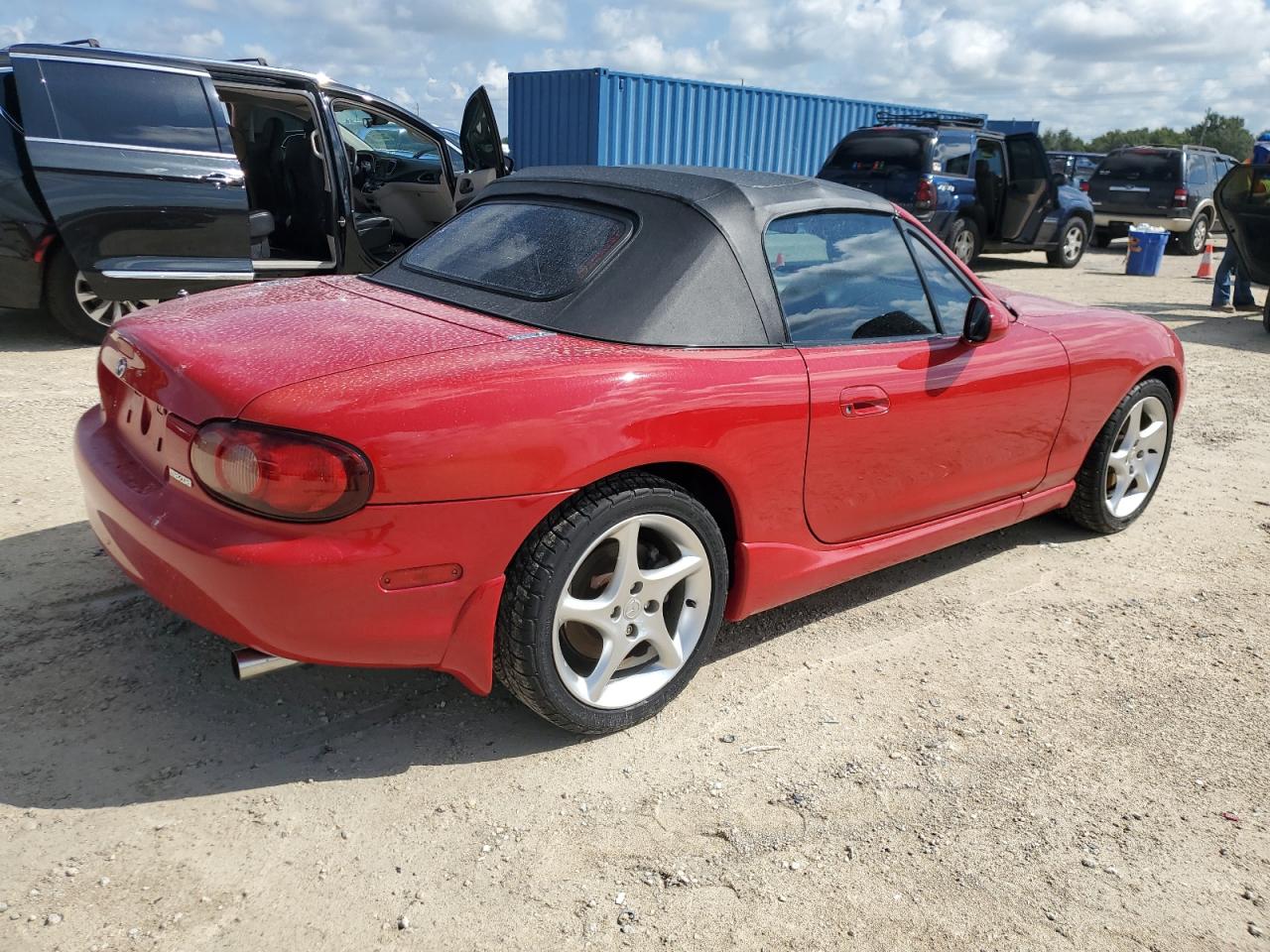 JM1NB353X20227378 2002 Mazda Mx-5 Miata Base