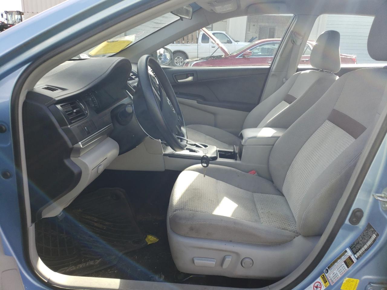 2012 Toyota Camry - Image 7