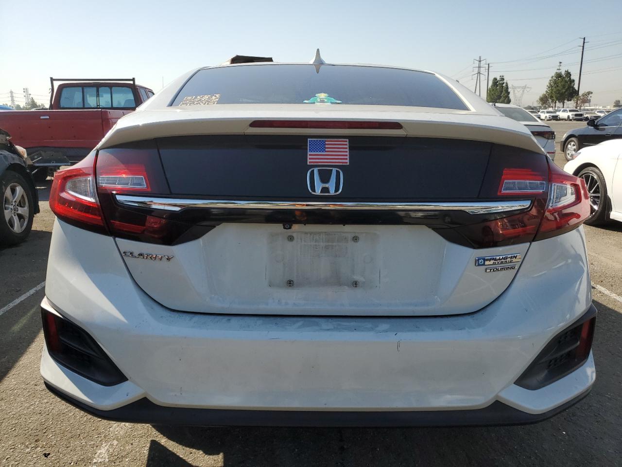 2018 Honda Clarity Touring VIN: JHMZC5F33JC007763 Lot: 74974144