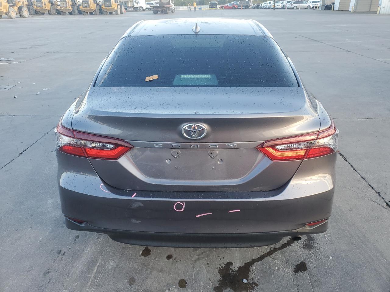 2022 Toyota Camry Le VIN: 4T1C11AKXNU672532 Lot: 78190994