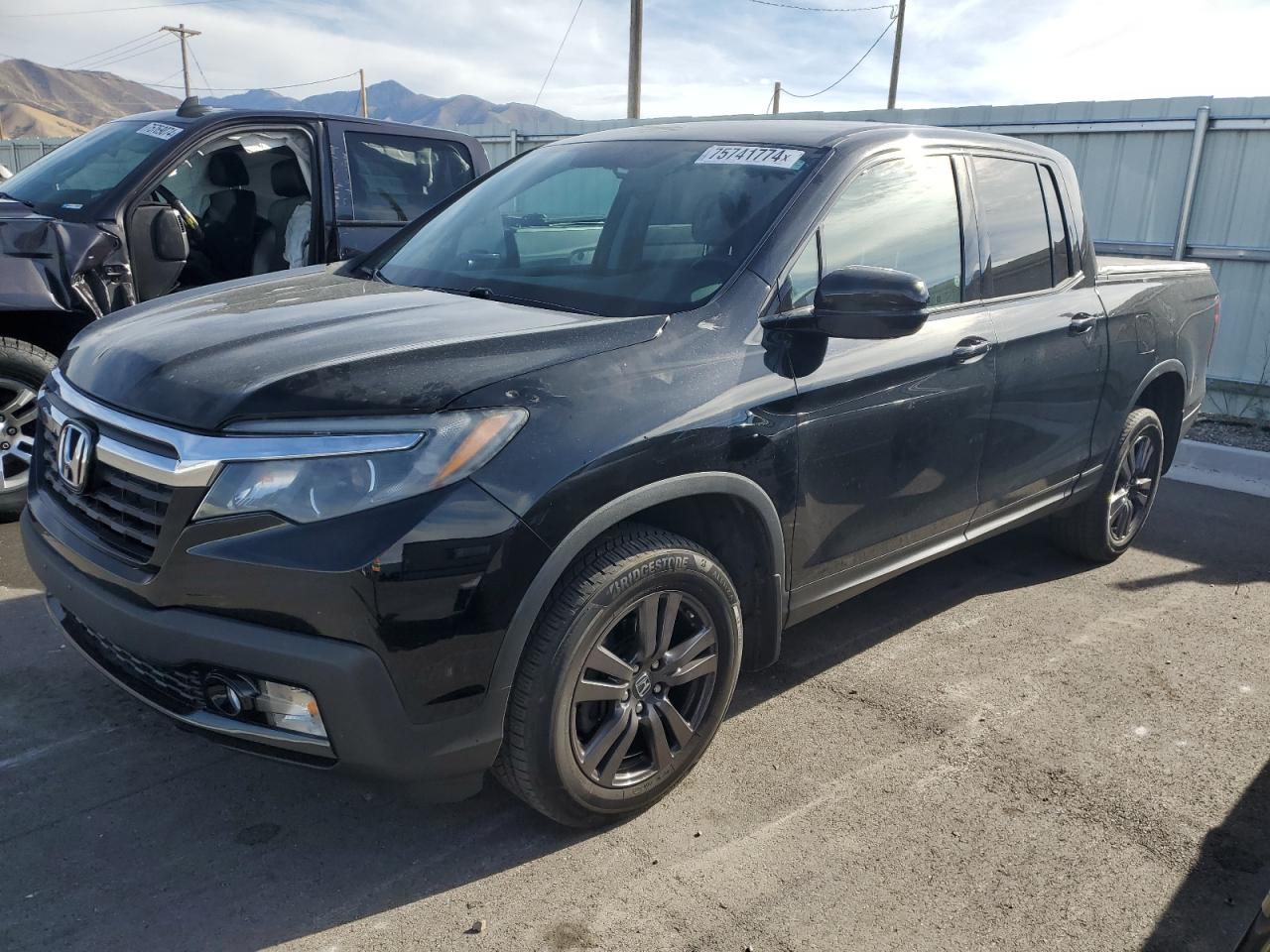 5FPYK3F18HB018684 2017 HONDA RIDGELINE - Image 1