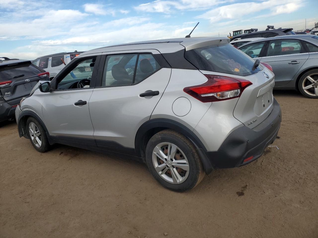 2020 Nissan Kicks - Image 2