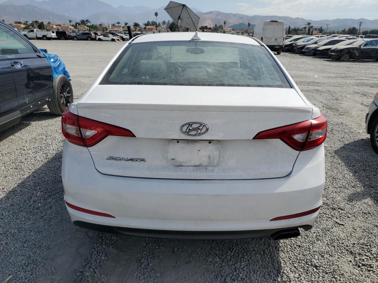 2015 Hyundai Sonata Se VIN: 5NPE24AF9FH252951 Lot: 74625374