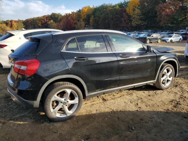  MERCEDES-BENZ GLA-CLASS 2019 Черный