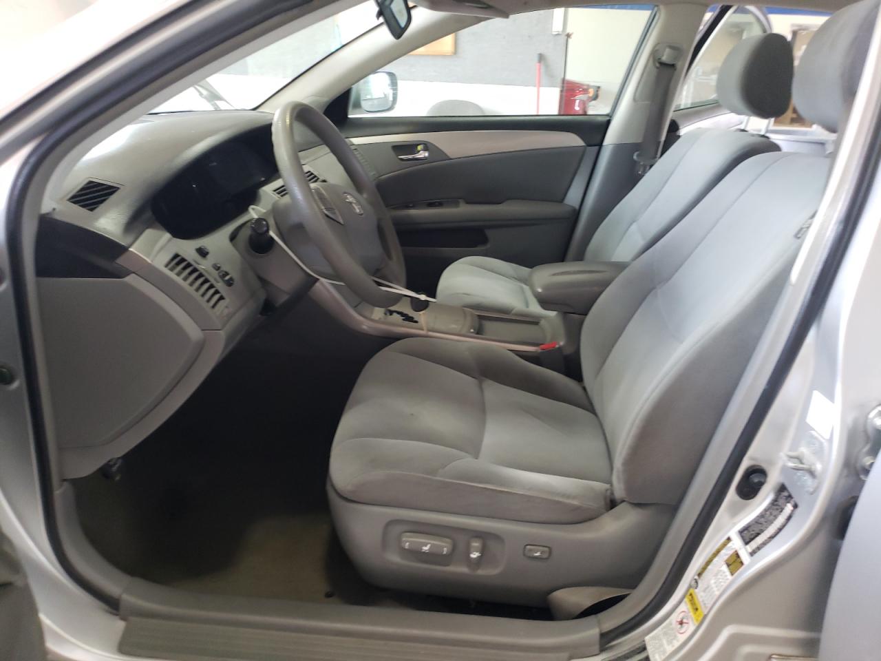 2007 Toyota Avalon - Image 7