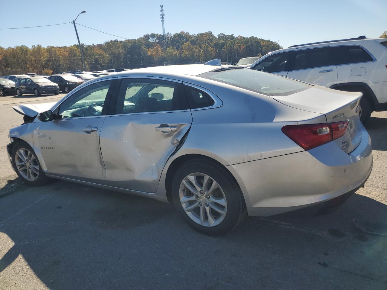 VIN 1G1ZD5ST8JF231879 2018 CHEVROLET MALIBU no.2