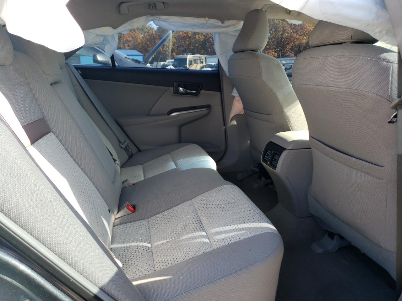 2012 Toyota Camry - Image 10