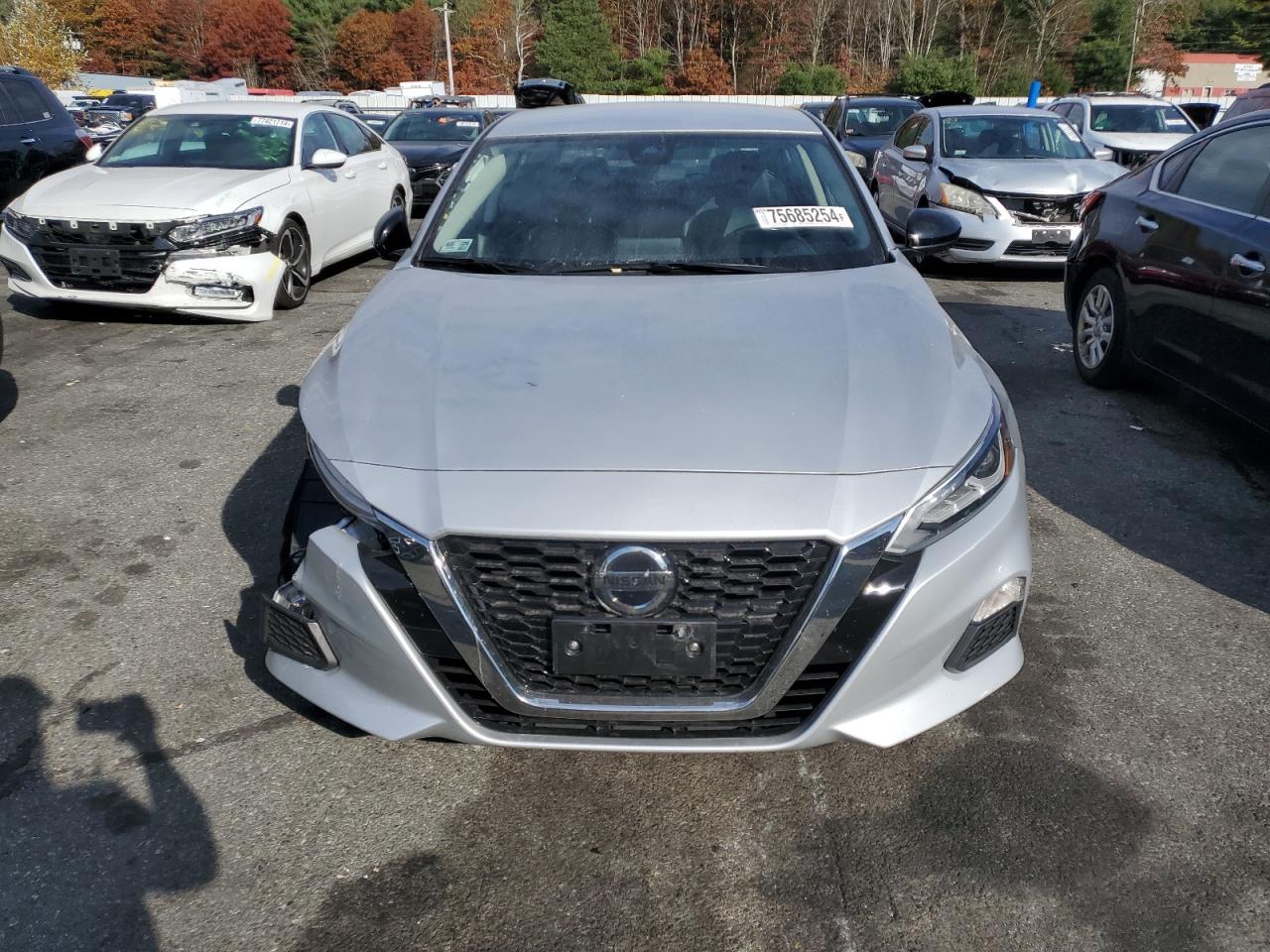 2022 Nissan Altima - Image 5