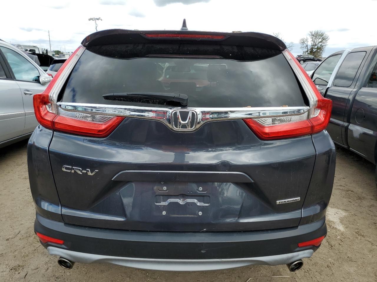 7FARW1H95JE012165 2018 Honda Cr-V Touring