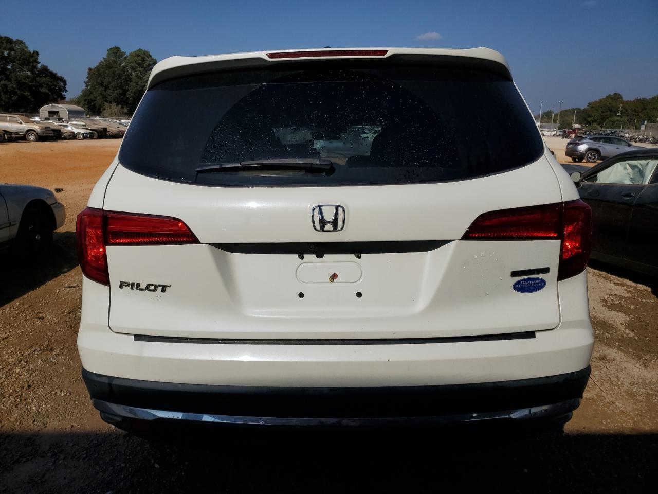 2017 Honda Pilot Touring VIN: 5FNYF5H93HB022086 Lot: 78428694