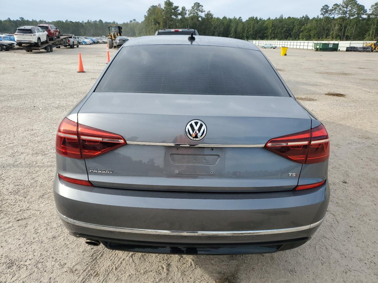 2017 Volkswagen Passat R-Line VIN: 1VWDT7A37HC045504 Lot: 74713884